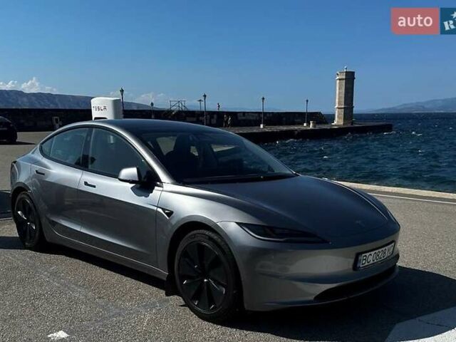 Тесла Модель 3 2024 у Львові на Automoto.ua Сірий Тесла Модель 3, об'ємом двигуна 0 л та пробігом 9 тис. км за 32500 $, фото 6 на Automoto.ua