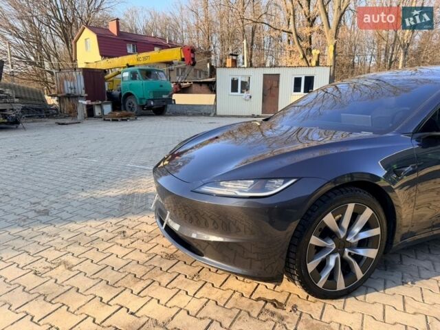 Серый Тесла Модель 3, объемом двигателя 0 л и пробегом 40 тыс. км за 24500 $, фото 35 на Automoto.ua