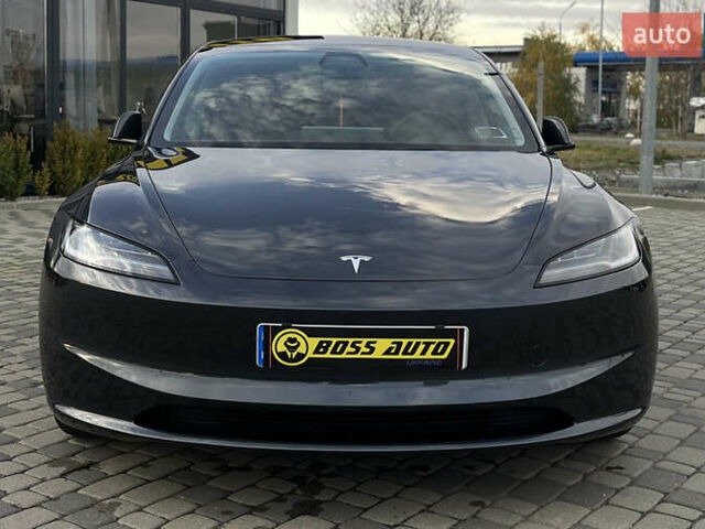Серый Тесла Модель 3, объемом двигателя 0 л и пробегом 9 тыс. км за 33500 $, фото 1 на Automoto.ua