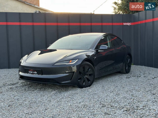 Сірий Тесла Модель 3, об'ємом двигуна 0 л та пробігом 53 тис. км за 29500 $, фото 5 на Automoto.ua