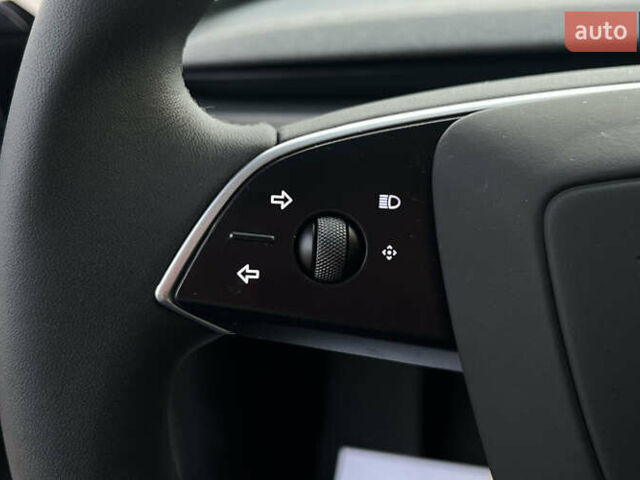 Серый Тесла Модель 3, объемом двигателя 0 л и пробегом 9 тыс. км за 33500 $, фото 15 на Automoto.ua