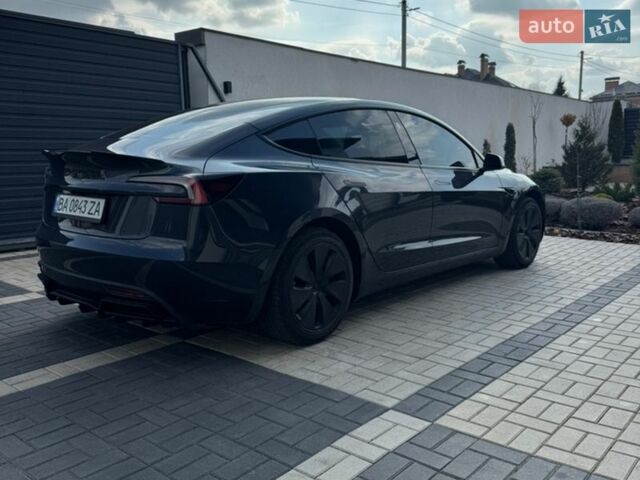 Сірий Тесла Модель 3, об'ємом двигуна 0 л та пробігом 39 тис. км за 23800 $, фото 12 на Automoto.ua