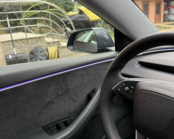 Серый Тесла Модель 3, объемом двигателя 0 л и пробегом 7 тыс. км за 27999 $, фото 41 на Automoto.ua