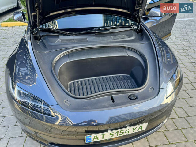 Тесла Модель 3 2024 у Івано-Франківську на Automoto.ua Сірий Тесла Модель 3, об'ємом двигуна 0 л та пробігом 5 тис. км за 27500 $, фото 102 на Automoto.ua
