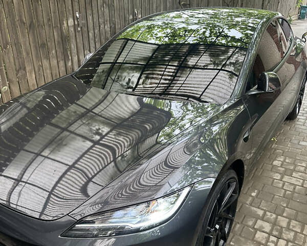 Серый Тесла Модель 3, объемом двигателя 0 л и пробегом 17 тыс. км за 29700 $, фото 42 на Automoto.ua