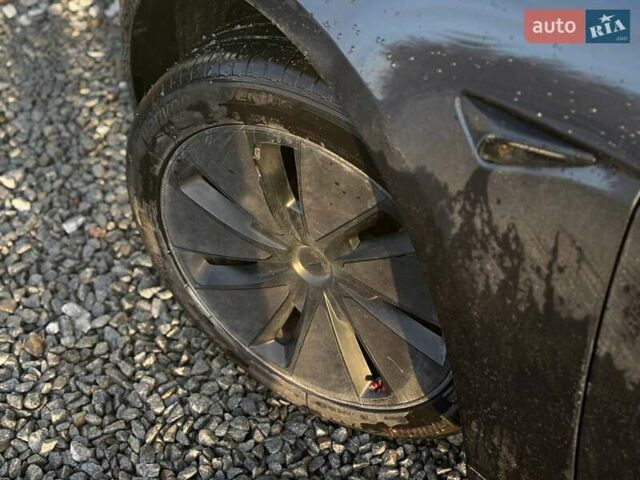 Сірий Тесла Модель 3, об'ємом двигуна 0 л та пробігом 41 тис. км за 29900 $, фото 6 на Automoto.ua