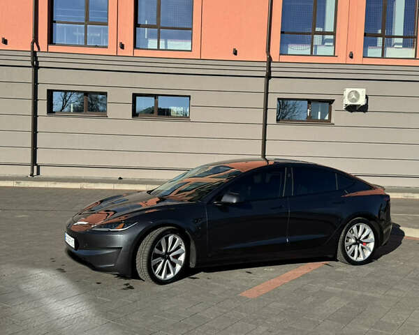 Серый Тесла Модель 3, объемом двигателя 0 л и пробегом 4 тыс. км за 38400 $, фото 8 на Automoto.ua