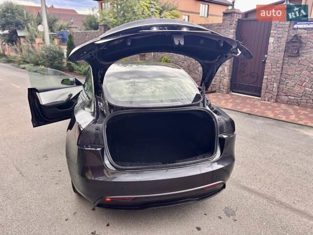 Сірий Тесла Модель 3, об'ємом двигуна 0 л та пробігом 8 тис. км за 28500 $, фото 13 на Automoto.ua