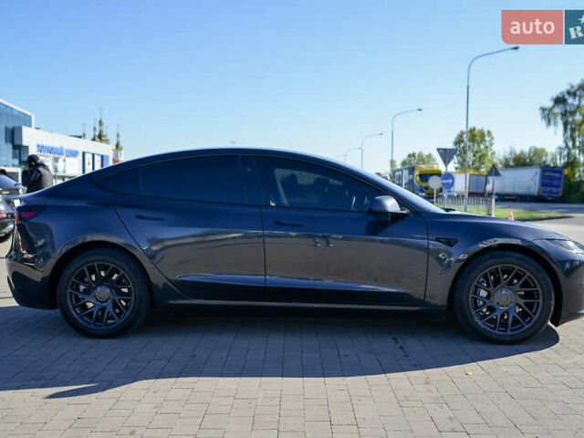 Серый Тесла Модель 3, объемом двигателя 0 л и пробегом 14 тыс. км за 31699 $, фото 41 на Automoto.ua