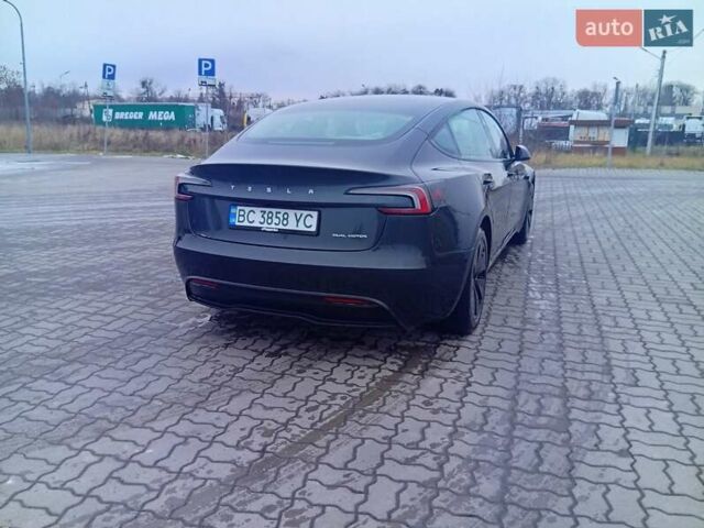 Серый Тесла Модель 3, объемом двигателя 0 л и пробегом 18 тыс. км за 33500 $, фото 8 на Automoto.ua