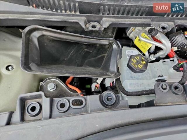 Сірий Тесла Модель 3, об'ємом двигуна 0 л та пробігом 24 тис. км за 12500 $, фото 10 на Automoto.ua