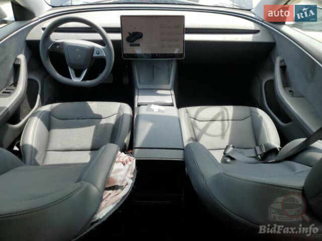 Сірий Тесла Модель 3, об'ємом двигуна 0 л та пробігом 28 тис. км за 21300 $, фото 8 на Automoto.ua