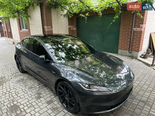 Серый Тесла Модель 3, объемом двигателя 0 л и пробегом 17 тыс. км за 29700 $, фото 15 на Automoto.ua