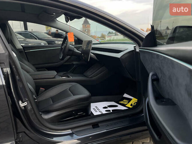 Серый Тесла Модель 3, объемом двигателя 0 л и пробегом 9 тыс. км за 33500 $, фото 22 на Automoto.ua