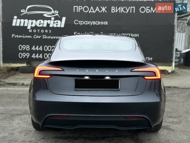 Сірий Тесла Модель 3, об'ємом двигуна 0 л та пробігом 7 тис. км за 28000 $, фото 5 на Automoto.ua