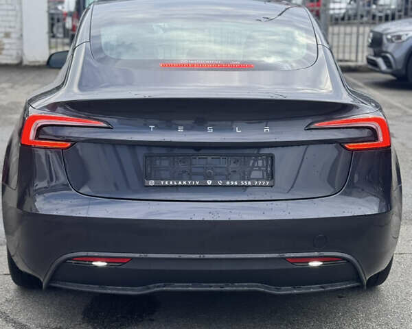 Тесла Модель 3 2024 у Києві на Automoto.ua Сірий Тесла Модель 3, об'ємом двигуна 0 л та пробігом 1 тис. км за 28500 $, фото 2 на Automoto.ua