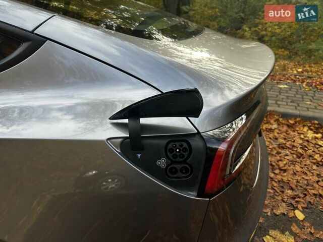 Тесла Модель 3 2024 у Львові на Automoto.ua Сірий Тесла Модель 3, об'ємом двигуна 0 л та пробігом 9 тис. км за 32500 $, фото 25 на Automoto.ua