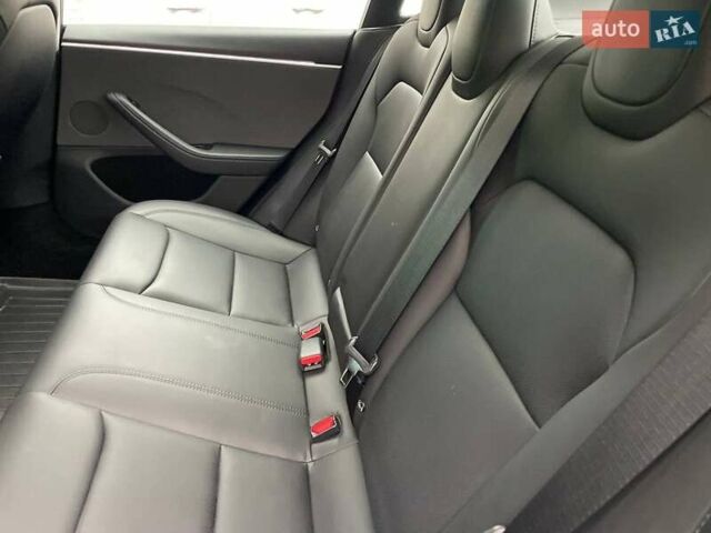 Сірий Тесла Модель 3, об'ємом двигуна 0 л та пробігом 8 тис. км за 29950 $, фото 43 на Automoto.ua