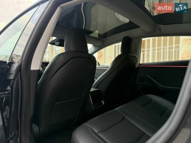 Сірий Тесла Модель 3, об'ємом двигуна 0 л та пробігом 34 тис. км за 25300 $, фото 25 на Automoto.ua