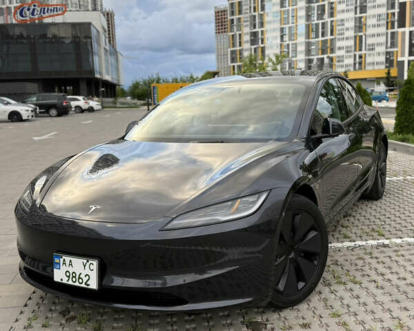 Сірий Тесла Модель 3, об'ємом двигуна 0 л та пробігом 19 тис. км за 31800 $, фото 1 на Automoto.ua