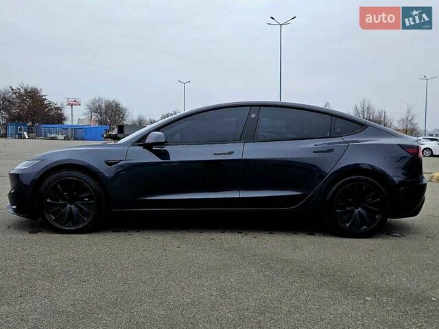 Серый Тесла Модель 3, объемом двигателя 0 л и пробегом 23 тыс. км за 29900 $, фото 3 на Automoto.ua