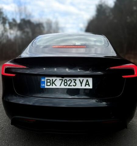 Серый Тесла Модель 3, объемом двигателя 0 л и пробегом 2 тыс. км за 28950 $, фото 5 на Automoto.ua