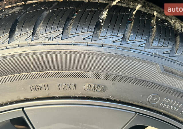 Сірий Тесла Модель 3, об'ємом двигуна 0 л та пробігом 10 тис. км за 31999 $, фото 22 на Automoto.ua