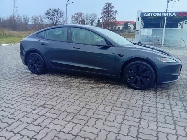 Серый Тесла Модель 3, объемом двигателя 0 л и пробегом 18 тыс. км за 32000 $, фото 3 на Automoto.ua