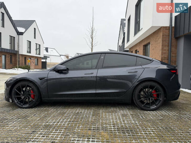 Серый Тесла Модель 3, объемом двигателя 0 л и пробегом 6 тыс. км за 36000 $, фото 2 на Automoto.ua