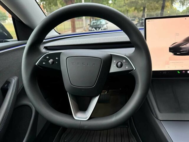 Серый Тесла Модель 3, объемом двигателя 0 л и пробегом 15 тыс. км за 16500 $, фото 11 на Automoto.ua