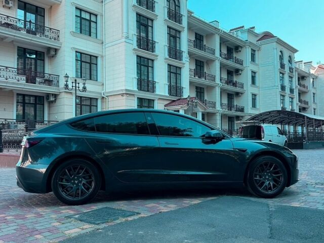 Сірий Тесла Модель 3, об'ємом двигуна 0 л та пробігом 27 тис. км за 32000 $, фото 11 на Automoto.ua