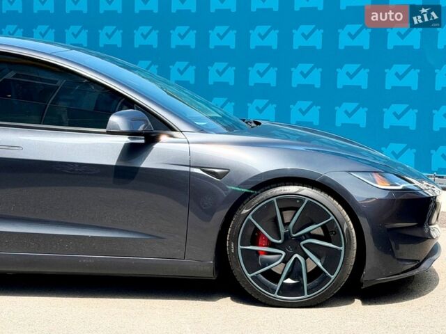 Сірий Тесла Модель 3, об'ємом двигуна 0 л та пробігом 4 тис. км за 39500 $, фото 12 на Automoto.ua