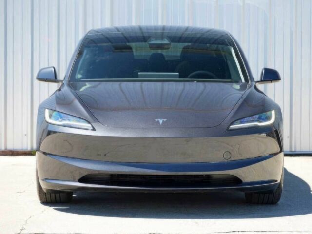 Сірий Тесла Модель 3, об'ємом двигуна 0 л та пробігом 19 тис. км за 15500 $, фото 1 на Automoto.ua