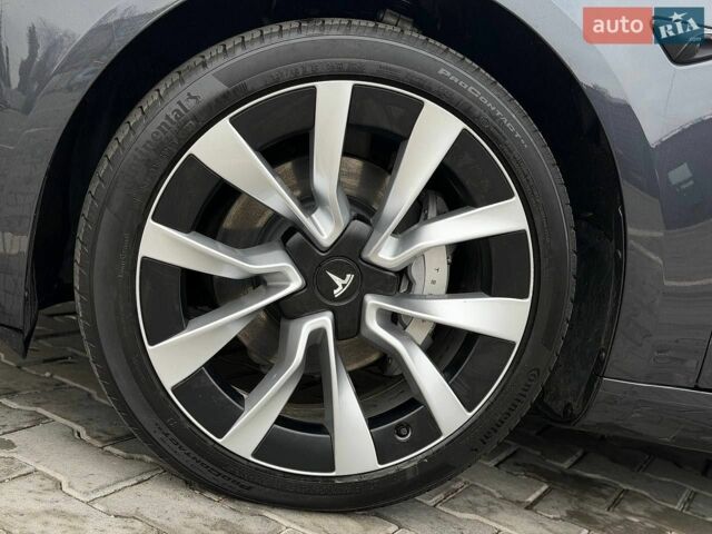 Сірий Тесла Модель 3, об'ємом двигуна 0 л та пробігом 10 тис. км за 26500 $, фото 3 на Automoto.ua