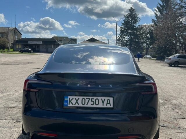 Сірий Тесла Модель 3, об'ємом двигуна 0 л та пробігом 18 тис. км за 27500 $, фото 7 на Automoto.ua