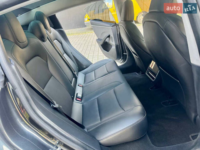 Сірий Тесла Модель 3, об'ємом двигуна 0 л та пробігом 5 тис. км за 29500 $, фото 66 на Automoto.ua