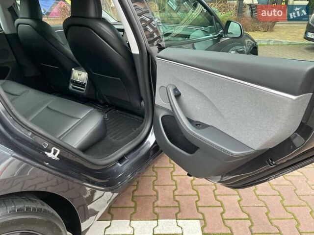 Сірий Тесла Модель 3, об'ємом двигуна 0 л та пробігом 8 тис. км за 29950 $, фото 10 на Automoto.ua