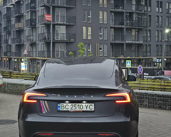 Сірий Тесла Модель 3, об'ємом двигуна 0 л та пробігом 10 тис. км за 25999 $, фото 10 на Automoto.ua
