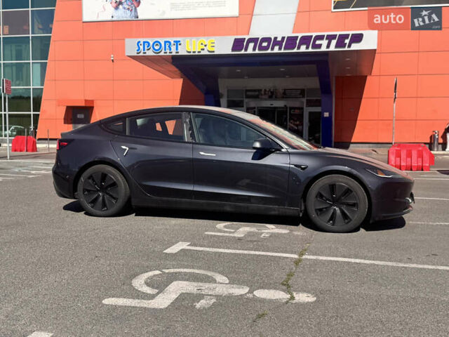 Тесла Модель 3 2024 у Києві на Automoto.ua Сірий Тесла Модель 3, об'ємом двигуна 0 л та пробігом 1 тис. км за 28500 $, фото 16 на Automoto.ua
