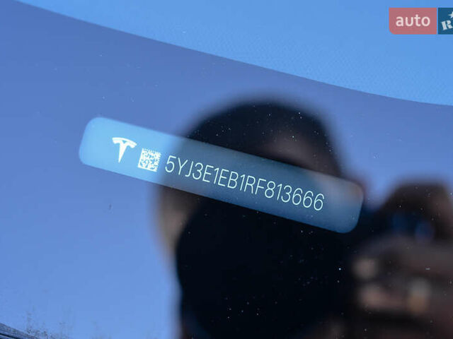 Серый Тесла Модель 3, объемом двигателя 0 л и пробегом 14 тыс. км за 31699 $, фото 5 на Automoto.ua