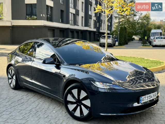 Тесла Модель 3 2024 у Івано-Франківську на Automoto.ua Сірий Тесла Модель 3, об'ємом двигуна 0 л та пробігом 5 тис. км за 27500 $, фото 3 на Automoto.ua
