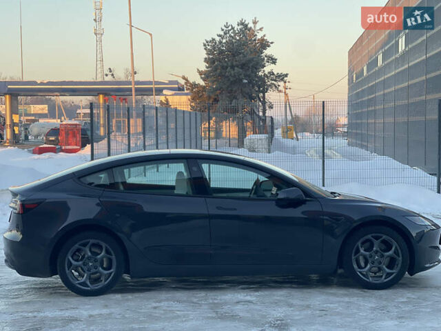 Сірий Тесла Модель 3, об'ємом двигуна 0 л та пробігом 7 тис. км за 32000 $, фото 4 на Automoto.ua