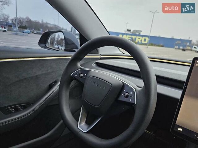Серый Тесла Модель 3, объемом двигателя 0 л и пробегом 23 тыс. км за 29900 $, фото 33 на Automoto.ua
