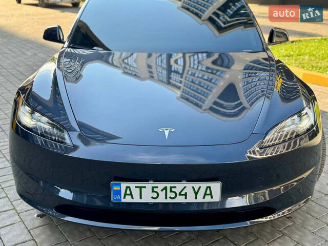 Сірий Тесла Модель 3, об'ємом двигуна 0 л та пробігом 5 тис. км за 29500 $, фото 3 на Automoto.ua