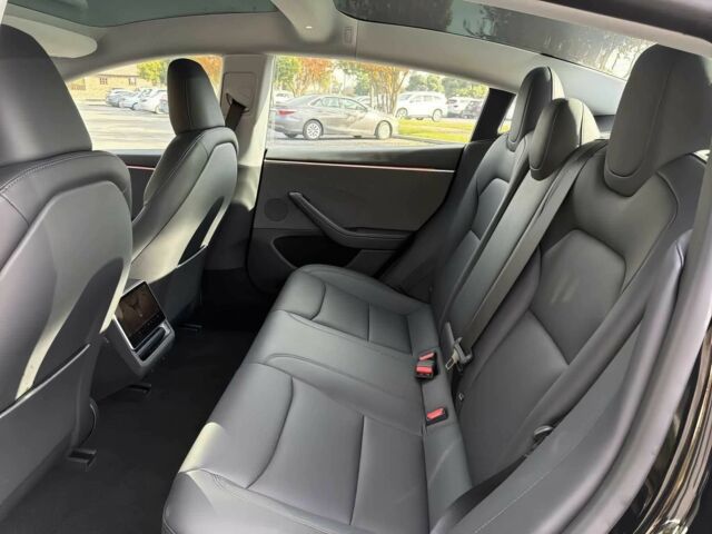 Сірий Тесла Модель 3, об'ємом двигуна 0 л та пробігом 29 тис. км за 10400 $, фото 12 на Automoto.ua