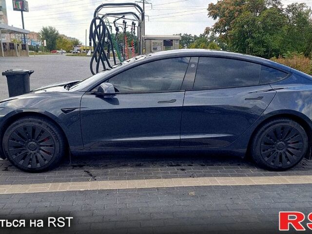 Сірий Тесла Модель 3, об'ємом двигуна 0 л та пробігом 24 тис. км за 27000 $, фото 2 на Automoto.ua