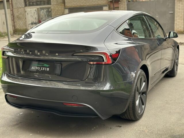 Сірий Тесла Модель 3, об'ємом двигуна 1 л та пробігом 9 тис. км за 26300 $, фото 3 на Automoto.ua