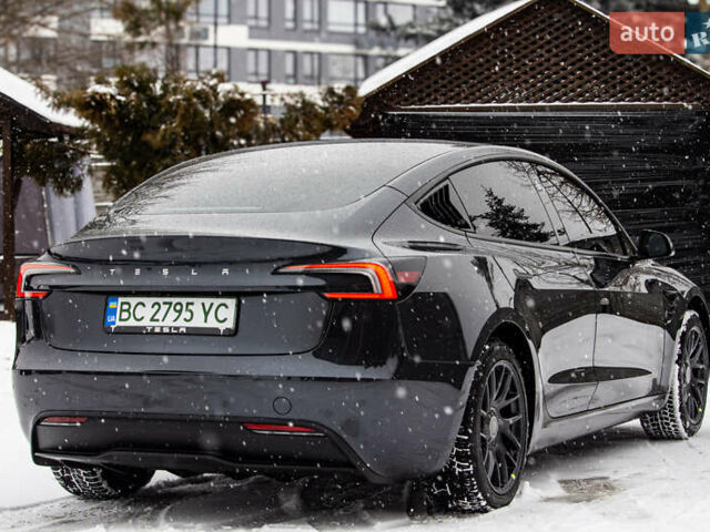 Серый Тесла Модель 3, объемом двигателя 0 л и пробегом 19 тыс. км за 26000 $, фото 25 на Automoto.ua