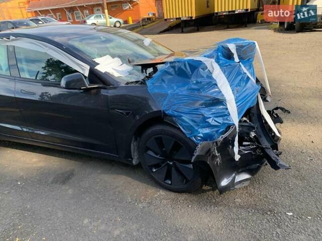Тесла Модель 3 2024 у Києві на Automoto.ua Сірий Тесла Модель 3, об'ємом двигуна 0 л та пробігом 5 тис. км за 18900 $, фото 5 на Automoto.ua