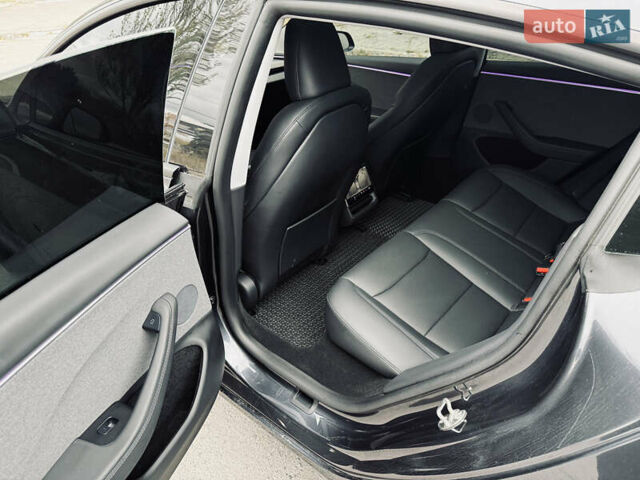 Тесла Модель 3 2024 в Днепре (Днепропетровске) на Automoto.ua Серый Тесла Модель 3, объемом двигателя 0 л и пробегом 6 тыс. км за 25600 $, фото 8 на Automoto.ua